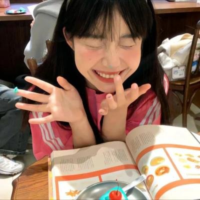疯人院封面