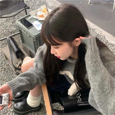 逐星女第一季封面